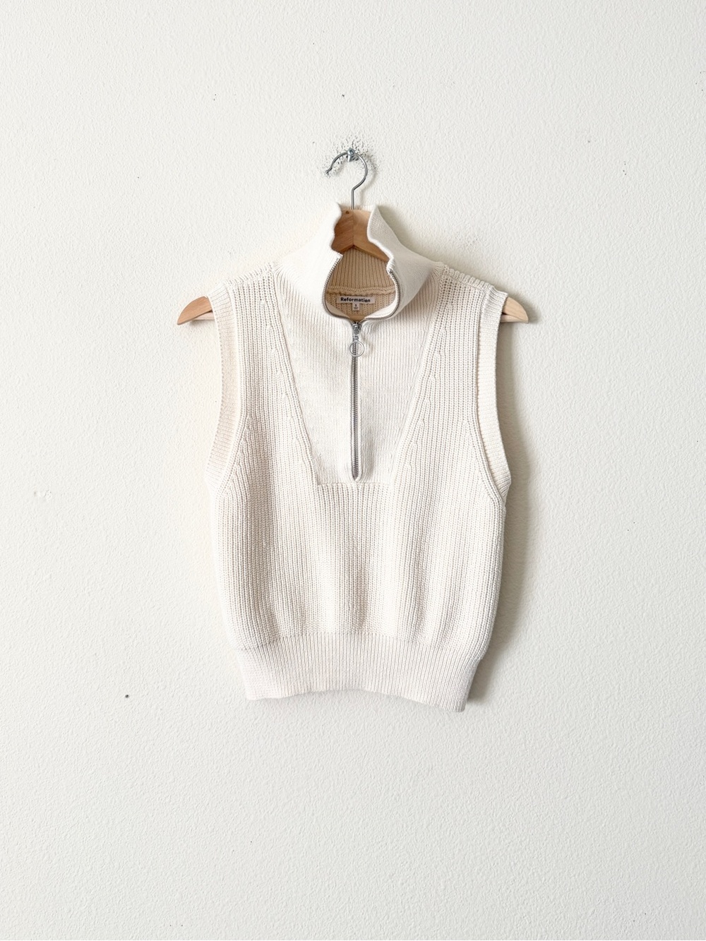 Reformation SMALL cream knit half zip vest